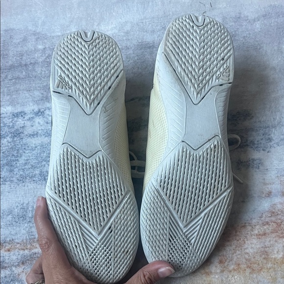 Adidas Cream and Gray Indoor Soccer Cleats - Picture 6 of 7